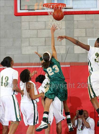 Thumbnail 3 in Cajon vs. Poly (CIF SS D1-AA Final) photogallery.