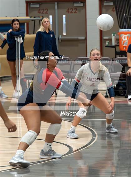 Thumbnail 3 in Liberty @ Independence photogallery.