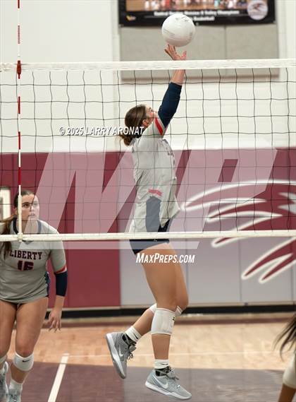 Thumbnail 3 in Liberty @ Independence photogallery.