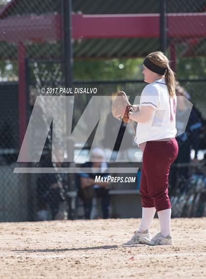 Thumbnail 2 in Valor Christian vs. Cheyenne Mountain (CHSAA 4A Regional State Qualifier) photogallery.
