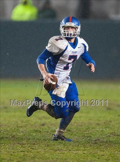Thumbnail 2 in Serra vs. Folsom (CIF State D2 Final) photogallery.