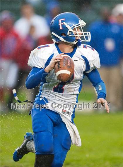 Thumbnail 2 in Serra vs. Folsom (CIF State D2 Final) photogallery.