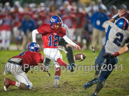 Thumbnail 2 in Serra vs. Folsom (CIF State D2 Final) photogallery.