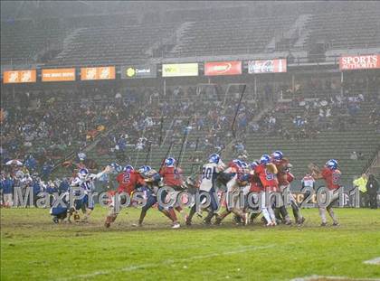 Thumbnail 3 in Serra vs. Folsom (CIF State D2 Final) photogallery.