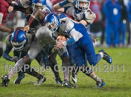 Thumbnail 3 in Serra vs. Folsom (CIF State D2 Final) photogallery.