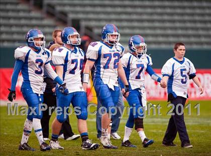 Thumbnail 2 in Serra vs. Folsom (CIF State D2 Final) photogallery.