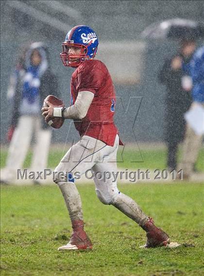 Thumbnail 2 in Serra vs. Folsom (CIF State D2 Final) photogallery.