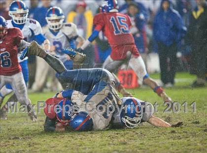 Thumbnail 2 in Serra vs. Folsom (CIF State D2 Final) photogallery.