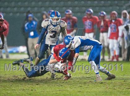 Thumbnail 1 in Serra vs. Folsom (CIF State D2 Final) photogallery.