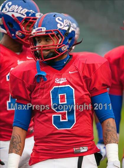 Thumbnail 1 in Serra vs. Folsom (CIF State D2 Final) photogallery.