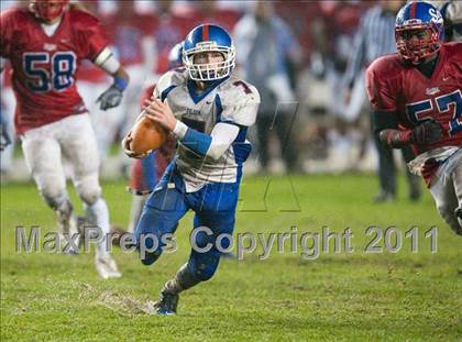Thumbnail 2 in Serra vs. Folsom (CIF State D2 Final) photogallery.