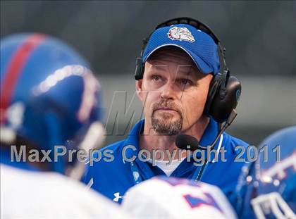 Thumbnail 2 in Serra vs. Folsom (CIF State D2 Final) photogallery.