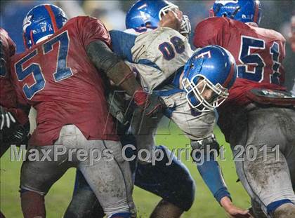 Thumbnail 3 in Serra vs. Folsom (CIF State D2 Final) photogallery.