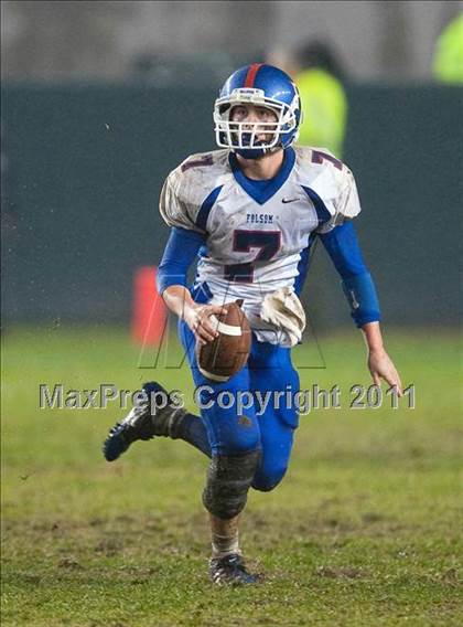 Thumbnail 3 in Serra vs. Folsom (CIF State D2 Final) photogallery.