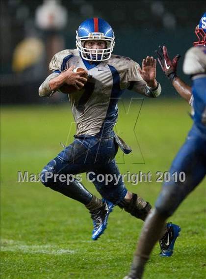 Thumbnail 2 in Serra vs. Folsom (CIF State D2 Final) photogallery.