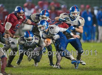 Thumbnail 1 in Serra vs. Folsom (CIF State D2 Final) photogallery.