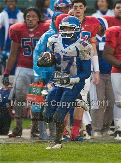 Thumbnail 1 in Serra vs. Folsom (CIF State D2 Final) photogallery.