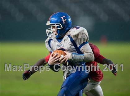 Thumbnail 2 in Serra vs. Folsom (CIF State D2 Final) photogallery.