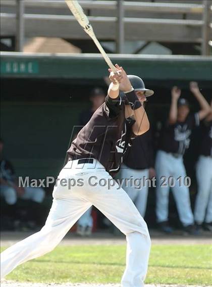 Thumbnail 1 in Conard @ Xavier (CIAC Class LL Playoffs) photogallery.