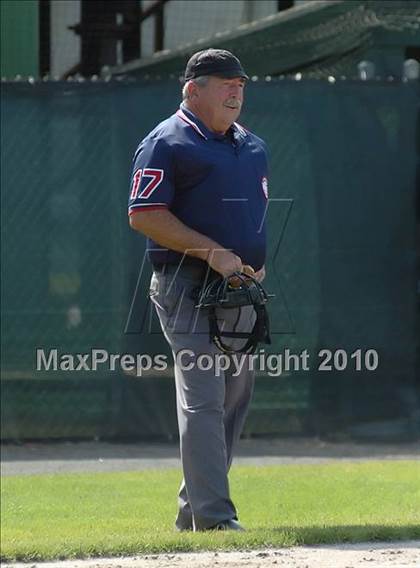 Thumbnail 1 in Conard @ Xavier (CIAC Class LL Playoffs) photogallery.