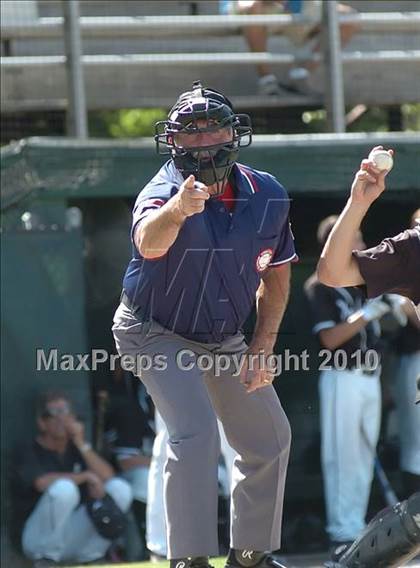 Thumbnail 3 in Conard @ Xavier (CIAC Class LL Playoffs) photogallery.