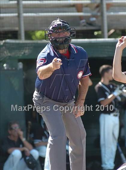 Thumbnail 1 in Conard @ Xavier (CIAC Class LL Playoffs) photogallery.