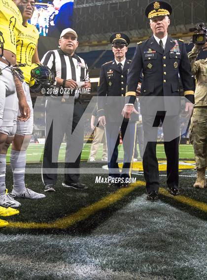 Thumbnail 2 in Army All American Bowl photogallery.