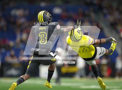 Thumbnail 3 in Army All American Bowl photogallery.