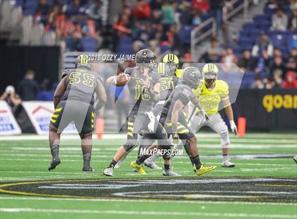 Thumbnail 1 in Army All American Bowl photogallery.