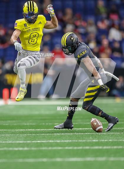 Thumbnail 2 in Army All American Bowl photogallery.