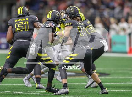 Thumbnail 1 in Army All American Bowl photogallery.