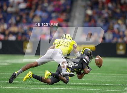 Thumbnail 2 in Army All American Bowl photogallery.