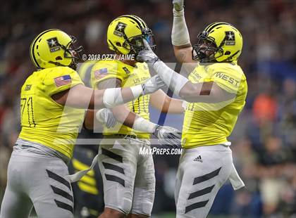 Thumbnail 2 in Army All American Bowl photogallery.