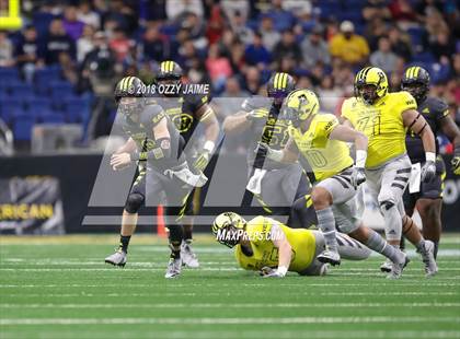 Thumbnail 1 in Army All American Bowl photogallery.