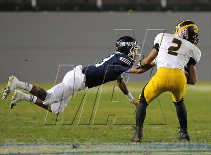 Thumbnail 2 in Del Oro vs. Bakersfield (CIF State D1 Final) photogallery.