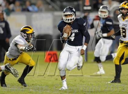 Thumbnail 3 in Del Oro vs. Bakersfield (CIF State D1 Final) photogallery.