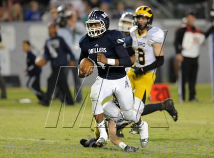 Thumbnail 3 in Del Oro vs. Bakersfield (CIF State D1 Final) photogallery.