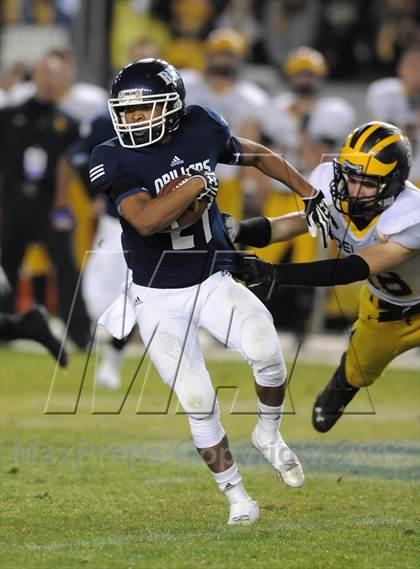 Thumbnail 3 in Del Oro vs. Bakersfield (CIF State D1 Final) photogallery.