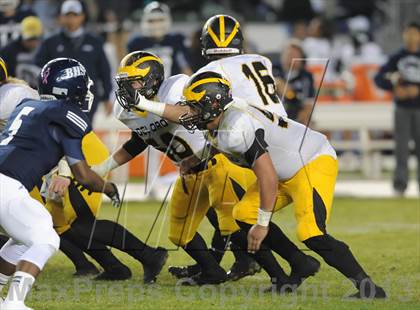 Thumbnail 1 in Del Oro vs. Bakersfield (CIF State D1 Final) photogallery.