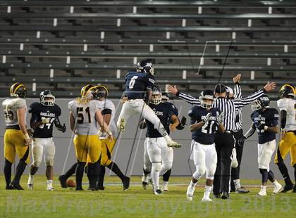 Thumbnail 1 in Del Oro vs. Bakersfield (CIF State D1 Final) photogallery.