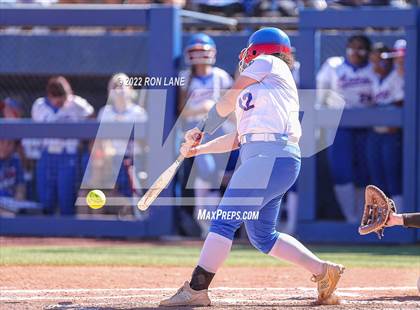 Thumbnail 2 in Moore vs Mustang (OSSAA 6A Round 1 Playoff) photogallery.