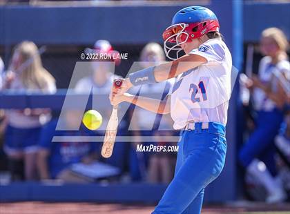 Thumbnail 1 in Moore vs Mustang (OSSAA 6A Round 1 Playoff) photogallery.