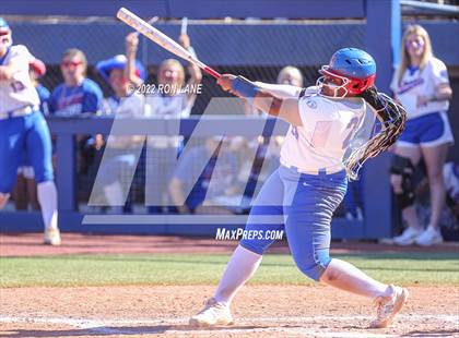 Thumbnail 3 in Moore vs Mustang (OSSAA 6A Round 1 Playoff) photogallery.
