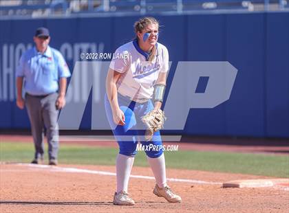 Thumbnail 1 in Moore vs Mustang (OSSAA 6A Round 1 Playoff) photogallery.
