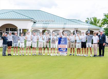 Thumbnail 2 in NCHSAA 4A Finals (Awards) photogallery.