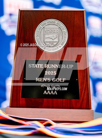 Thumbnail 1 in NCHSAA 4A Finals (Awards) photogallery.