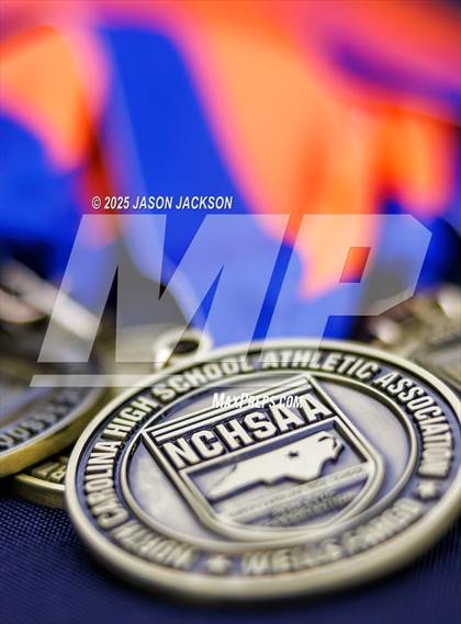 Thumbnail 1 in NCHSAA 4A Finals (Awards) photogallery.