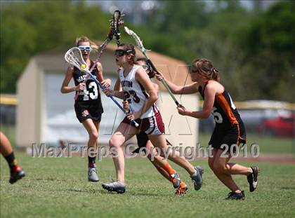Thumbnail 3 in Austin vs. Westwood photogallery.
