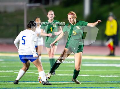 Thumbnail 3 in Harbor vs King City photogallery.