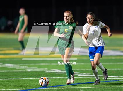 Thumbnail 1 in Harbor vs King City photogallery.